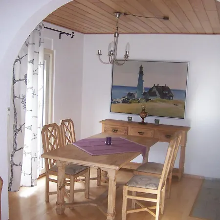 度假居 Haus Am Wald Naehe Loreley Sauerthal